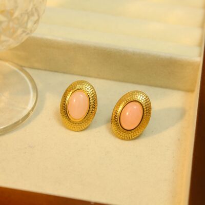 Pendientes de clip ovalados dorados con piedra rosa natural