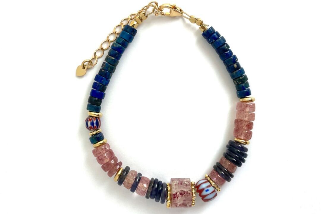 Juni Lapislazuli-Armband