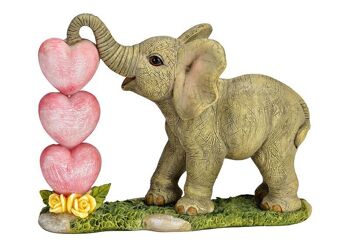 Éléphant avec coeur en poly gris (L/H/P) 14x11x7cm