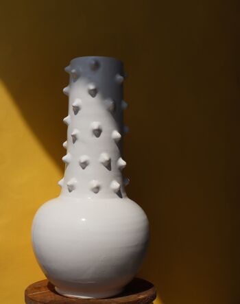 Vase Ethnique à Picots - Blanc  - Artisanal 1