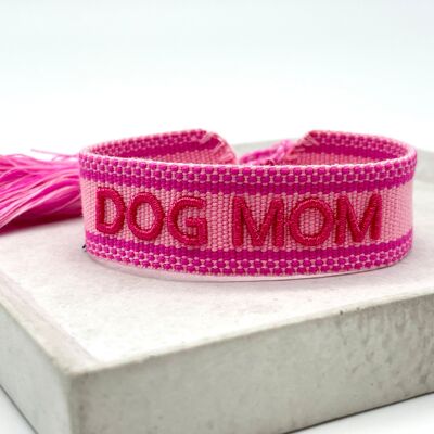 Pulsera llamativa DOG MOM tejida, rosa bordada