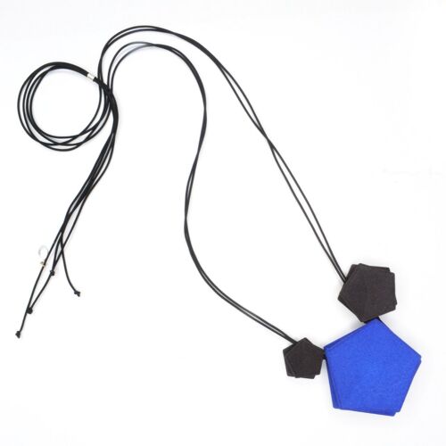 Vertigo 3 Element Halskette Blau / Schwarz