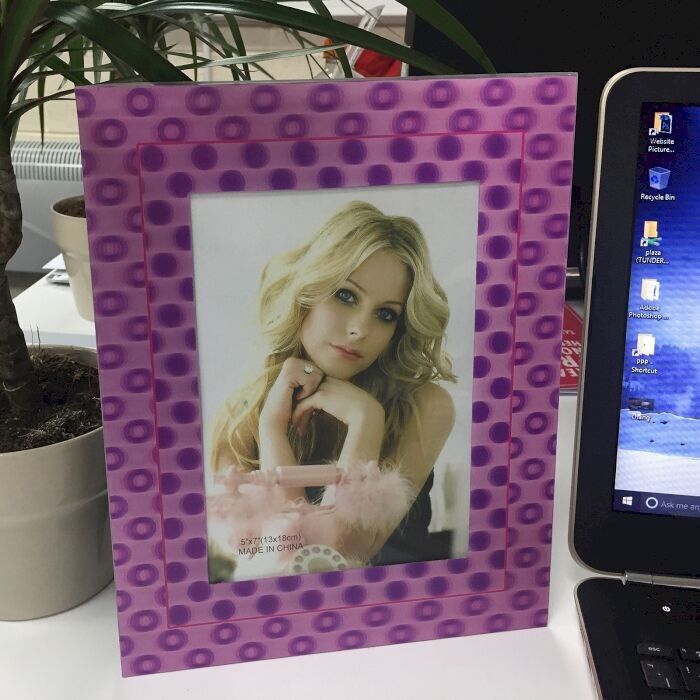 3DPF-04 - 3D Picture Frame (13x18cm) - Asst Spots - Sold in 6x unit/s per outer