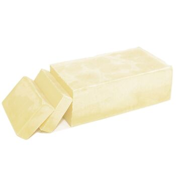DBSoap-01 - Pain de savon de luxe au double beurre - Huiles terreuses - Vendu en 1x unité/s par extérieur 2