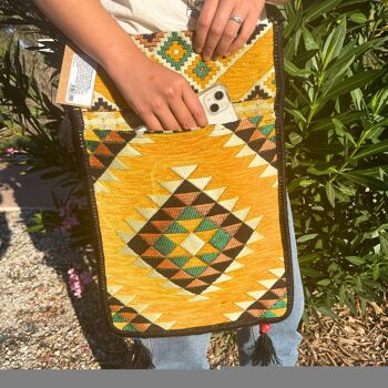 KMBAG-08 - Sac jaune Kilim Messenger Festival - Vendu en 1x unité/s par extérieur 3