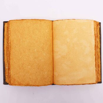 LBN-38 - Hefty Brown Tan Book - Décor triple lune en zinc - 200 pages à bords pontés - 26x18 cm - Vendu en 1x unité/s par extérieur 3