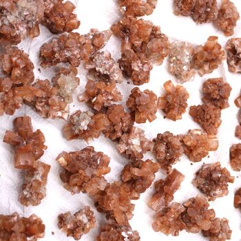 MinSP-14 - Spécimens minéraux - Aragonite (entre 20 et 52 pièces) - Vendu en 1x unité/s par extérieur 3