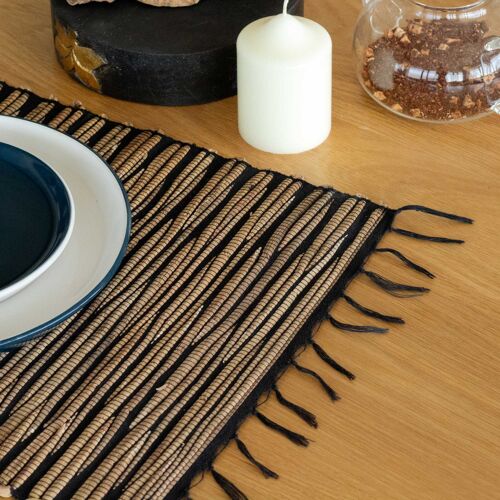 NatPM-02 - Water Hyacinth Natural Placemat - Black Tiger with Fringe - Sold in 1x unit/s per outer