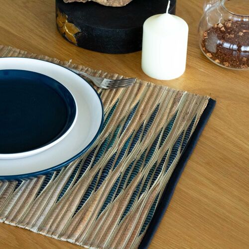 NatPM-03 - Water Hyacinth Natural Placemat - Blue Waves - Sold in 1x unit/s per outer