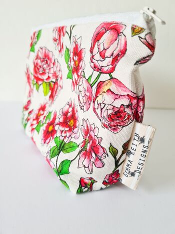 Sac cosmétique fait main floral de fleurs roses composent le sac de toilette 7