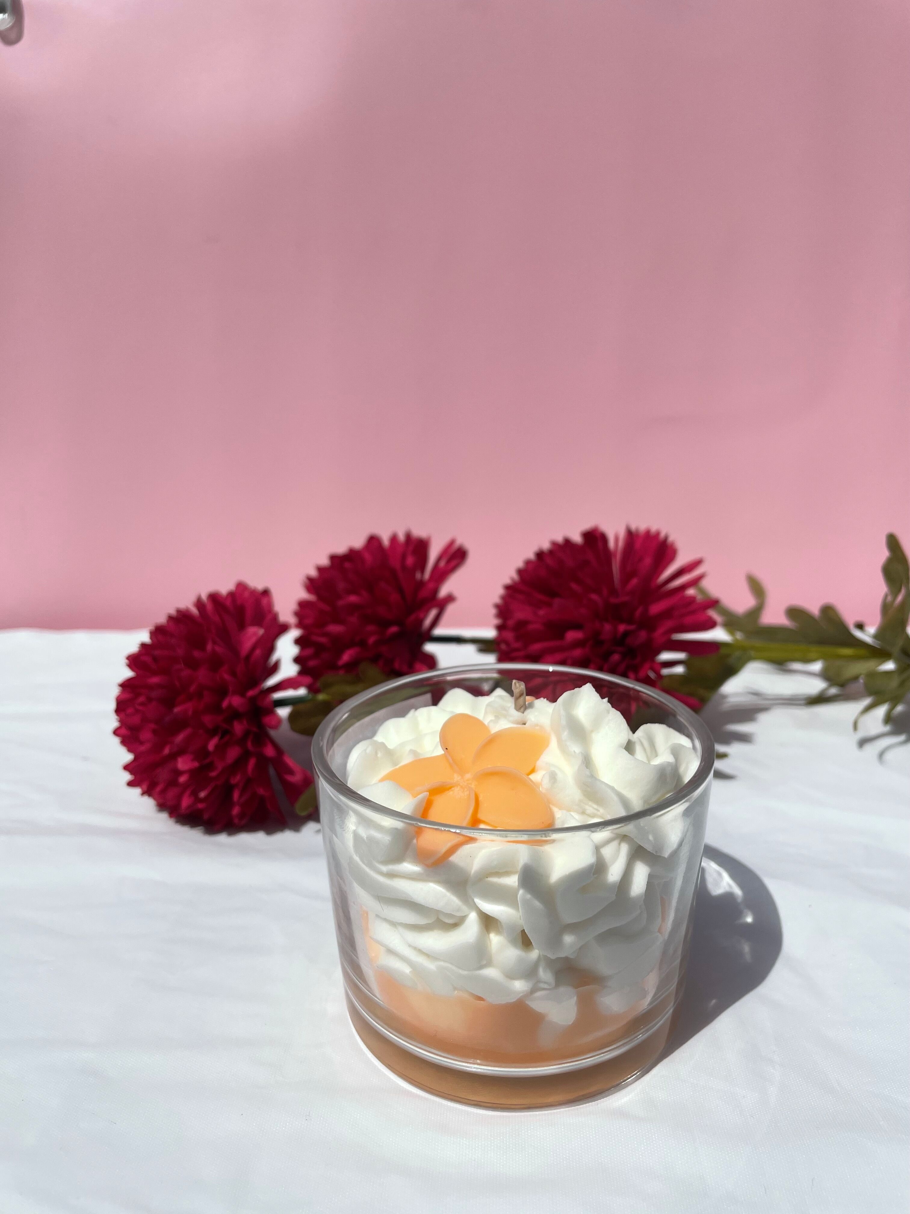 Candela profumata ai fiori d'arancio