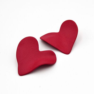 Boucles d'oreilles en porcelaine mate coeur rouge