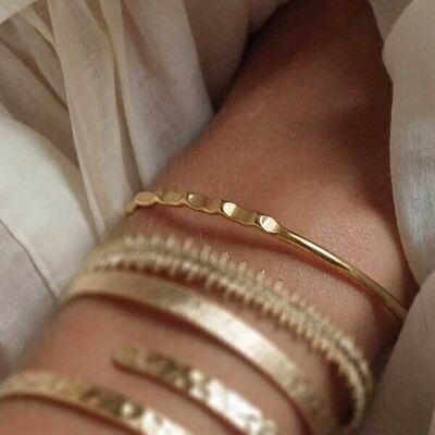 Wave bangle brass gilded with fine gold