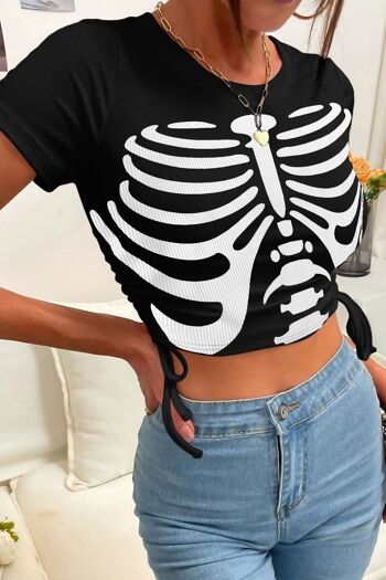 T-shirt court côtelé imprimé squelette froncé sur le côté -AD6071 1