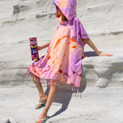 Poncho de playa con capucha TIE DYE | Morado/Naranja, con caja de regalo reciclada (90 x 100 cm)