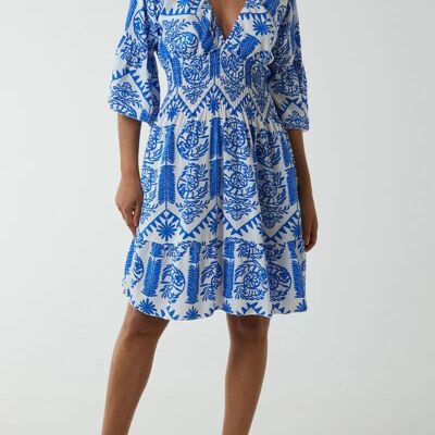 Mini abito oversize con stampa floreale dettagliato con maniche a 3/4 e scollo a V in blu