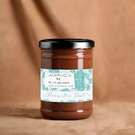 Milk Chocolate Hazelnut spread 20% hazelnuts - 900 g (CHR)