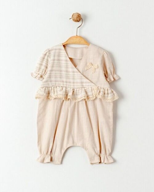 A Pack of Four Sizes Linen Fabric Girl Natural Romper for 3-18M