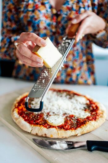 Couteau à Pizza - 11 cm Lame Arrondie Crantée 3mm - Noir - Sans Protection | Classic Polypro | NOGENT *** 2
