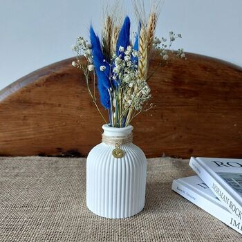 Vase cannelé pour fleurs séchées 3