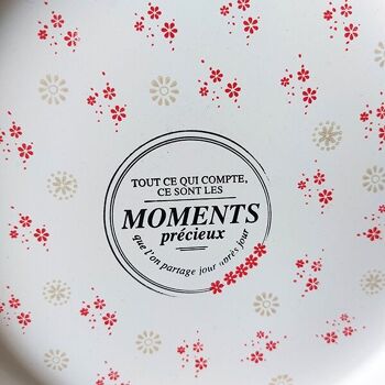 Plateau rond couleur crème avec inscription "Moments Précieux" 2