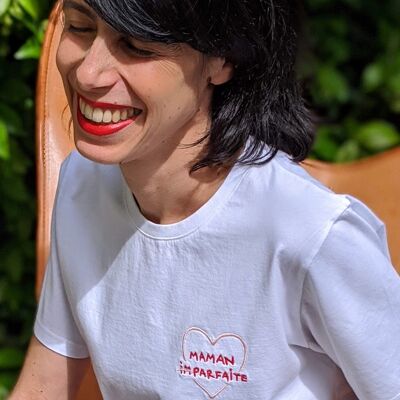 T-shirt bio brodé | maman (im)parfaite