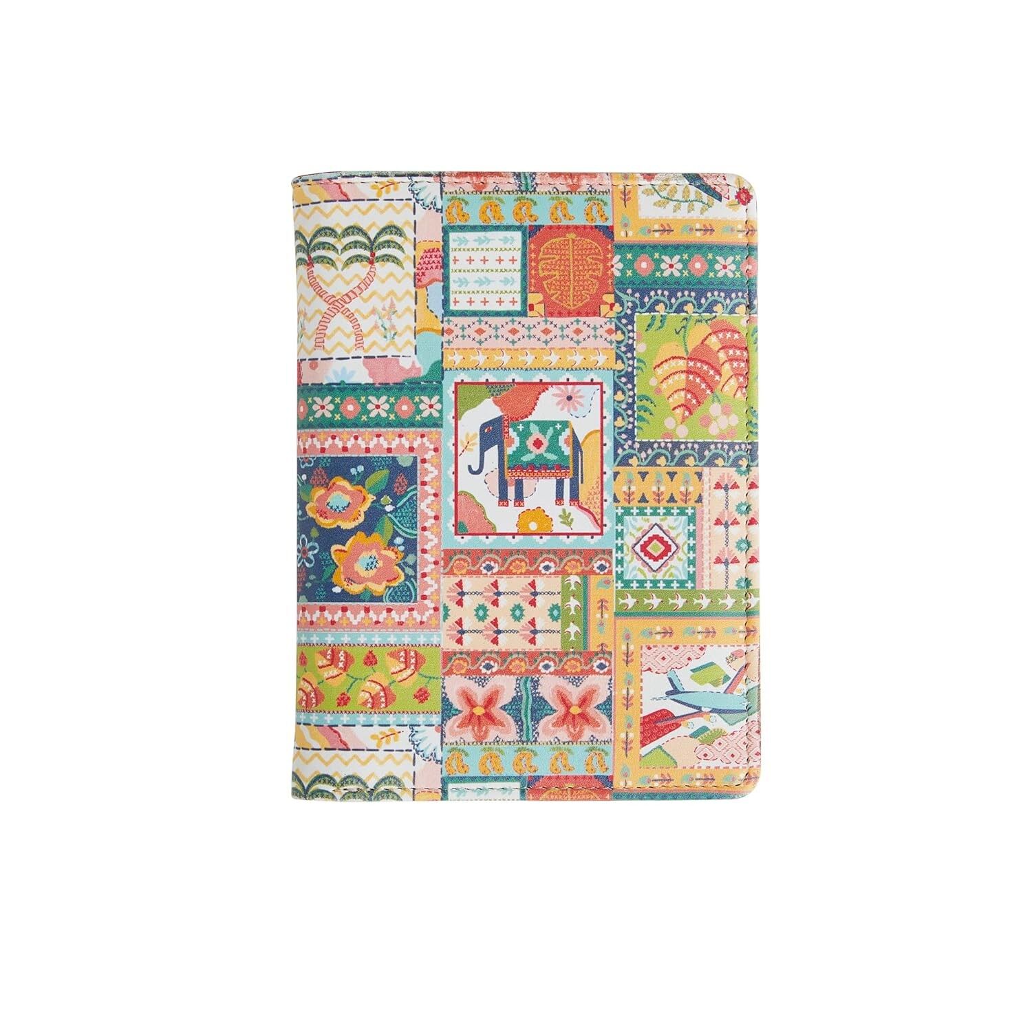 Chumbak Porta Pasaporte para Mujer | Colección Mosaic Musings | Artículos esenciales de viaje de cuero vegano para mujer | Cartera de viaje con 3 ranuras para tarjetas de débito/crédito, 1 ranura para pasaporte, 1 ventana de identificación transparente - Marrón