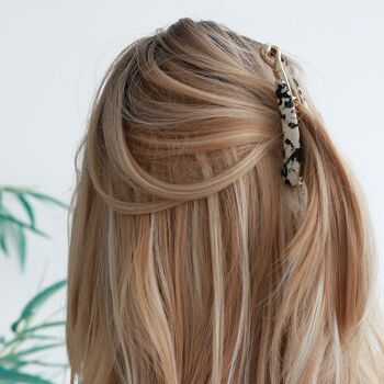 Barrette banane marbre noir 2