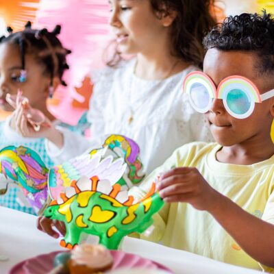 Paquete inflable para colorear de cumpleaños - 8 dinosaurios