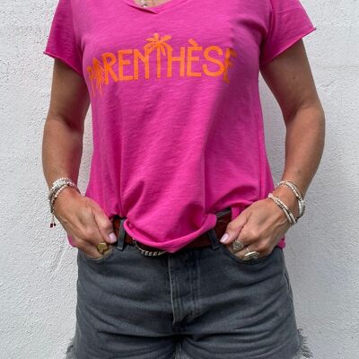 CAMISETA PARÉNTESIS FUSHIA