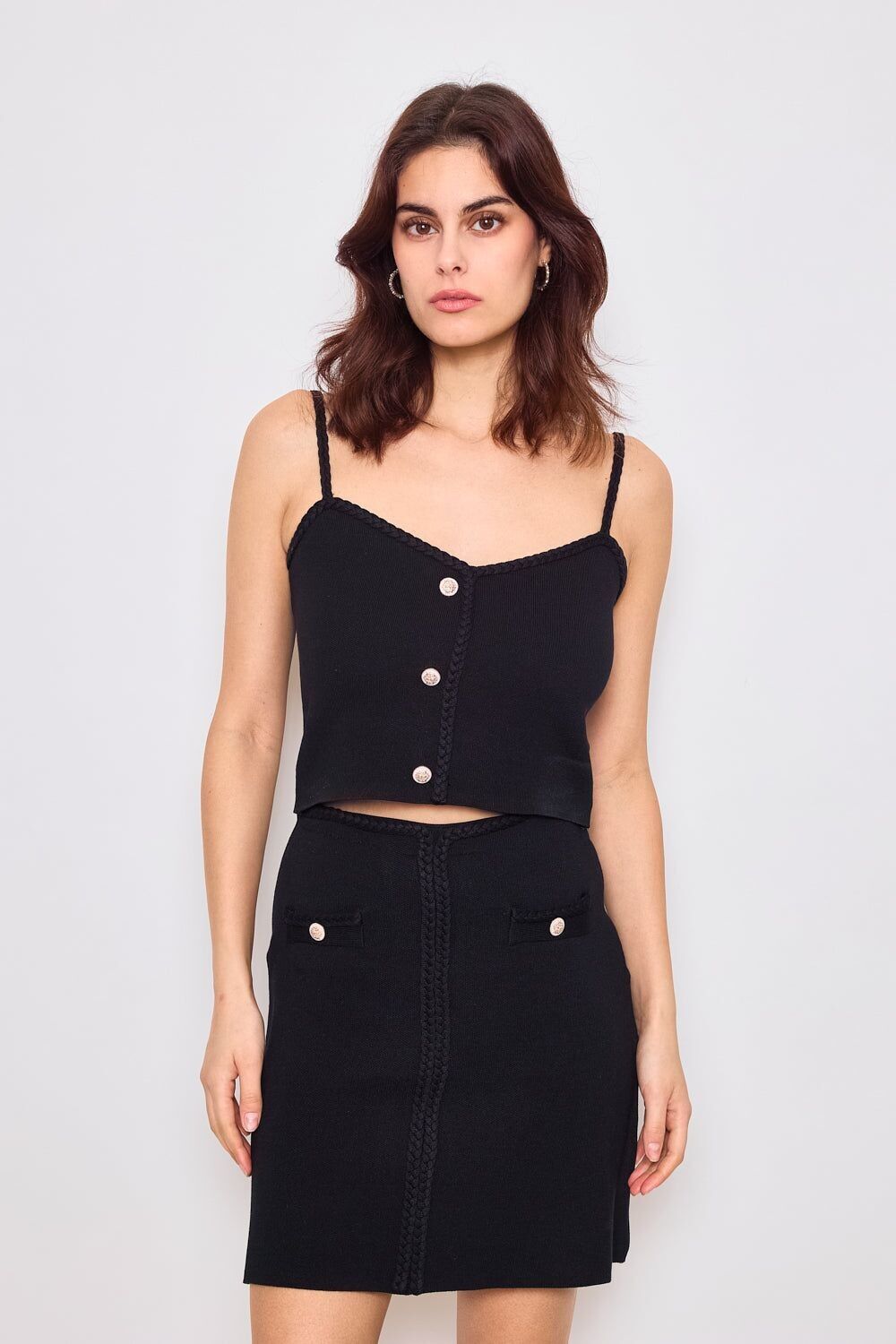 Canotta con spalline sottili e bottoni decorativi 2467