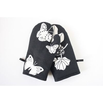 Black oven mitts butterfly