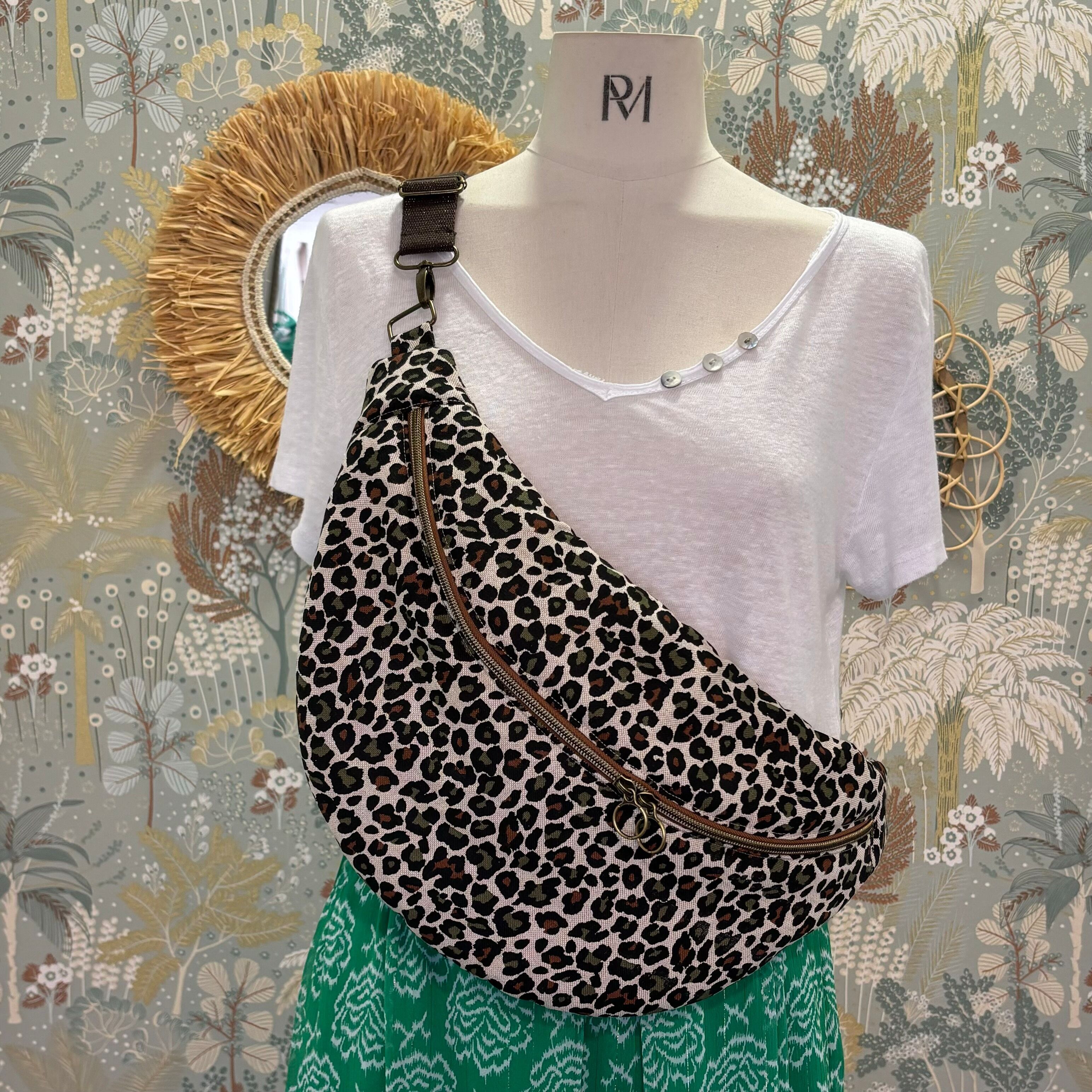 Leopard-Gürteltasche