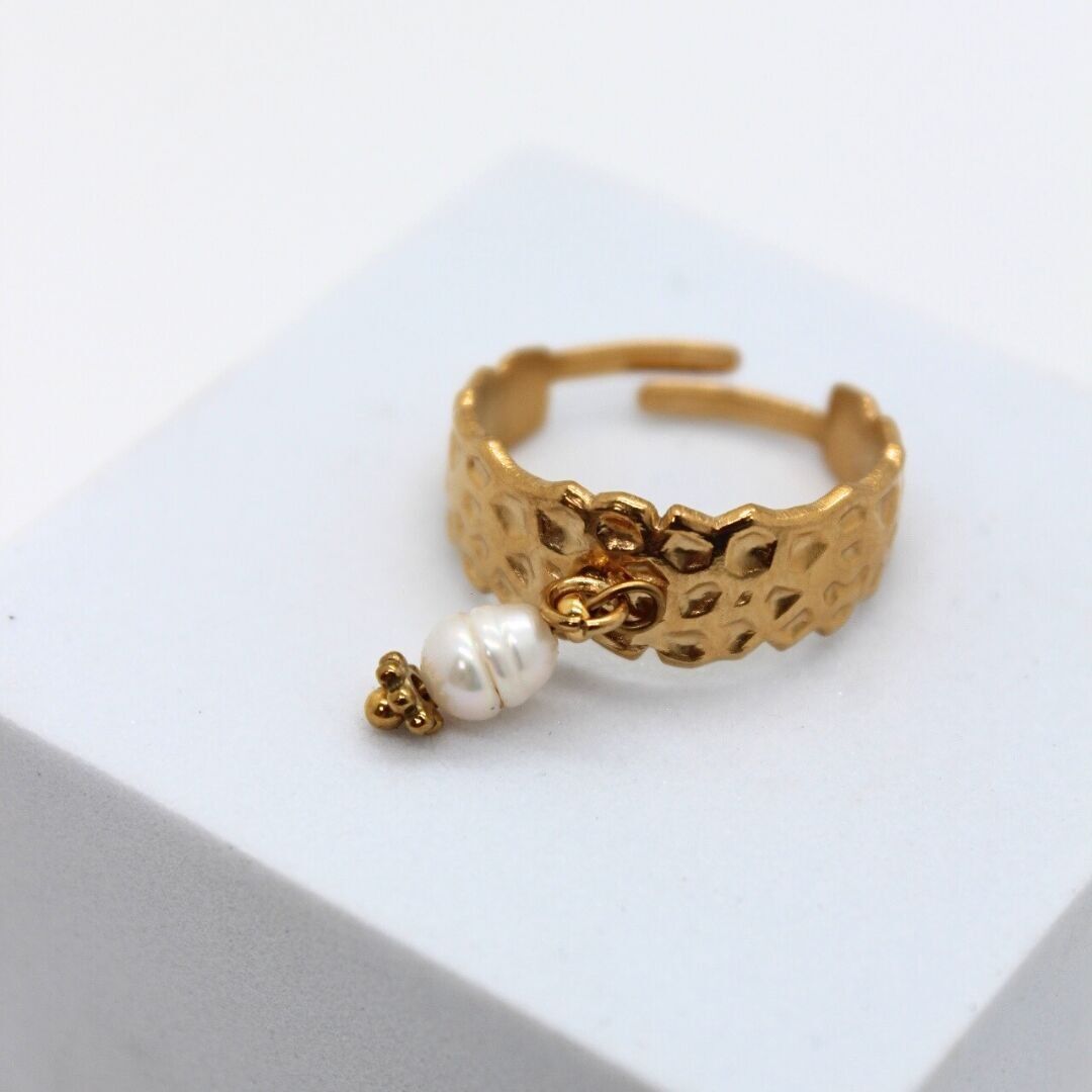 Handgefertigter verstellbarer Ring aus Edelstahl und Süßwasserperle