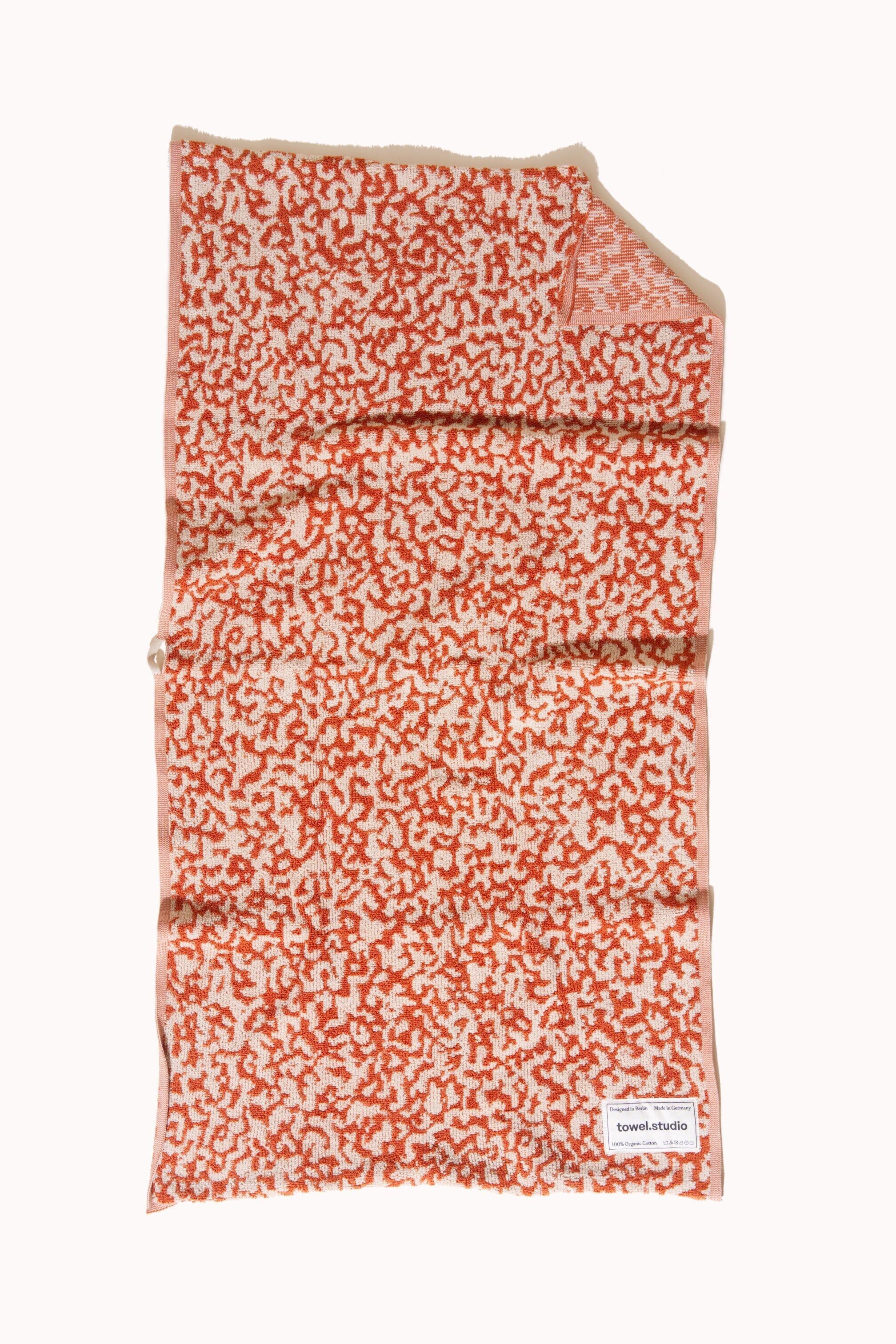 Asciugamano da palestra rumoroso mimetico | Salamandra