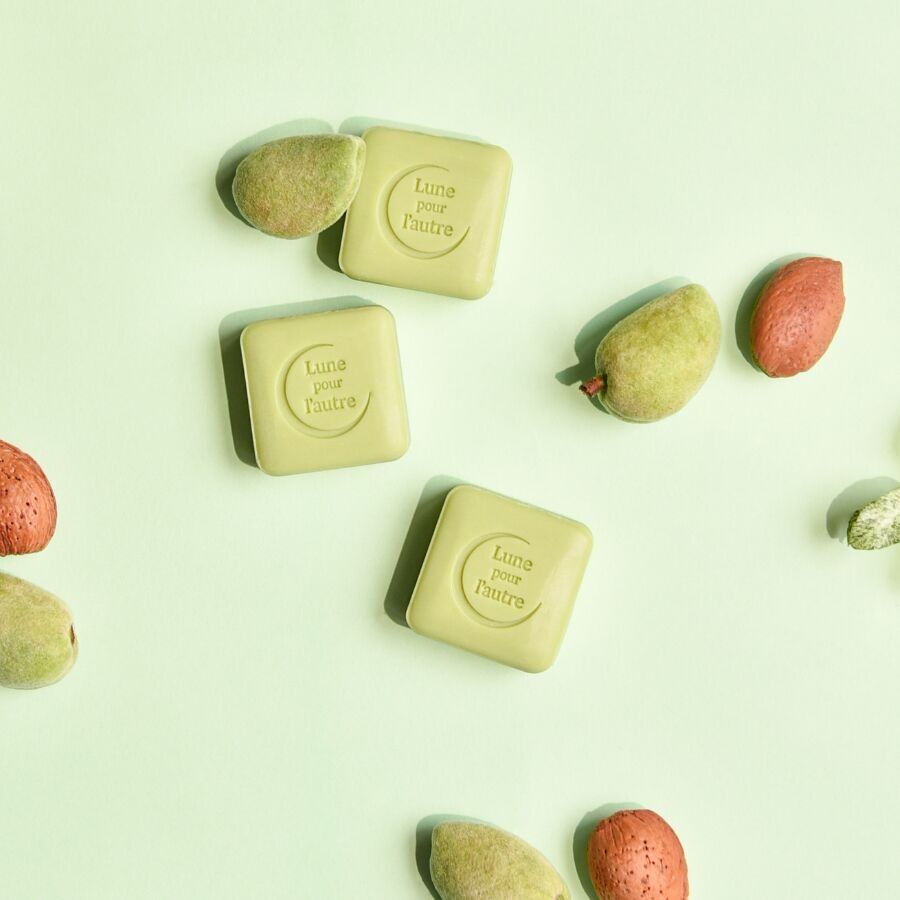 Sweet Almond Soap from the Alps 25 gr