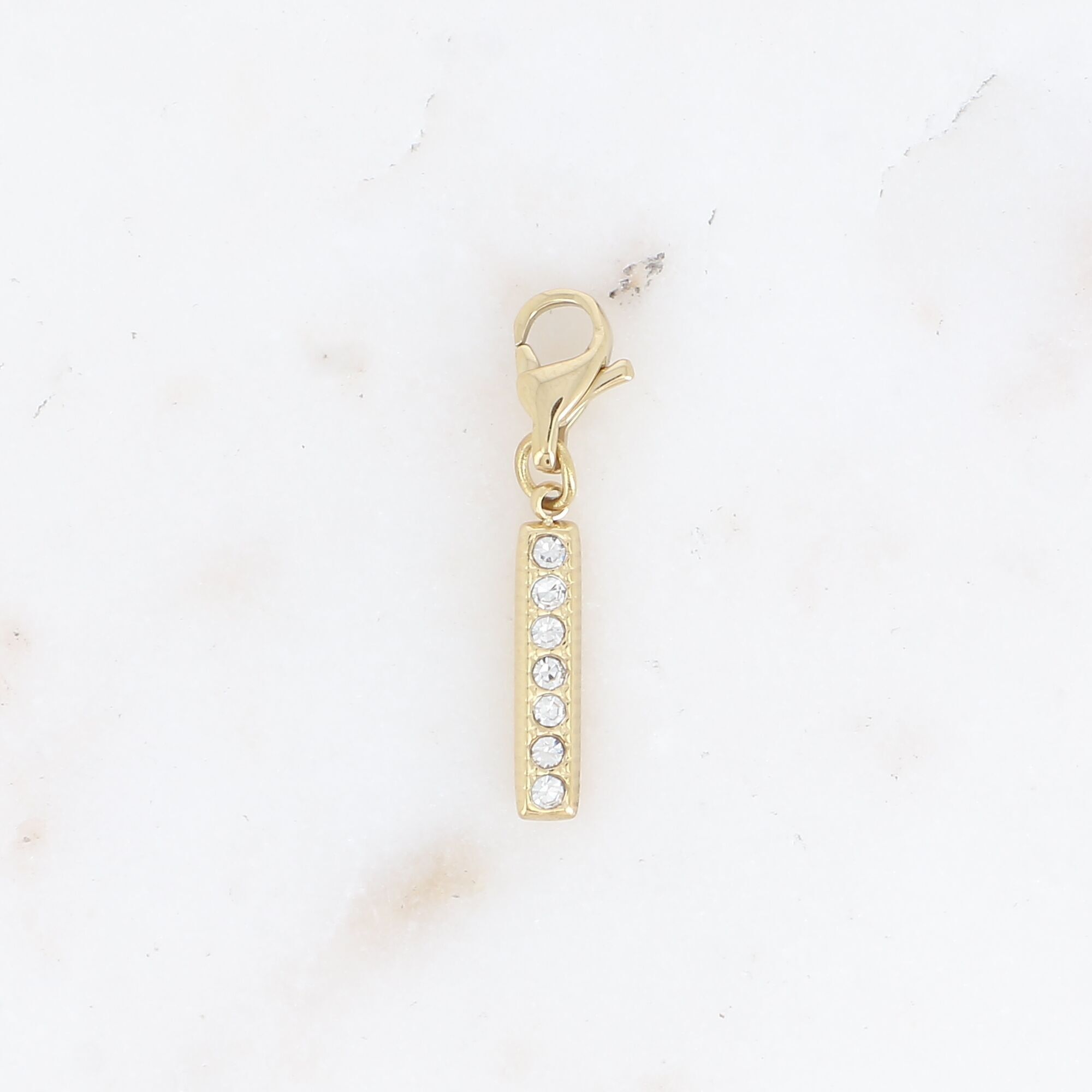 Charm – Stab und Zirkoniumoxide