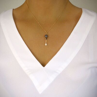 Collar bañado en oro de 18 quilates con perla gris oscuro y gota de cristal