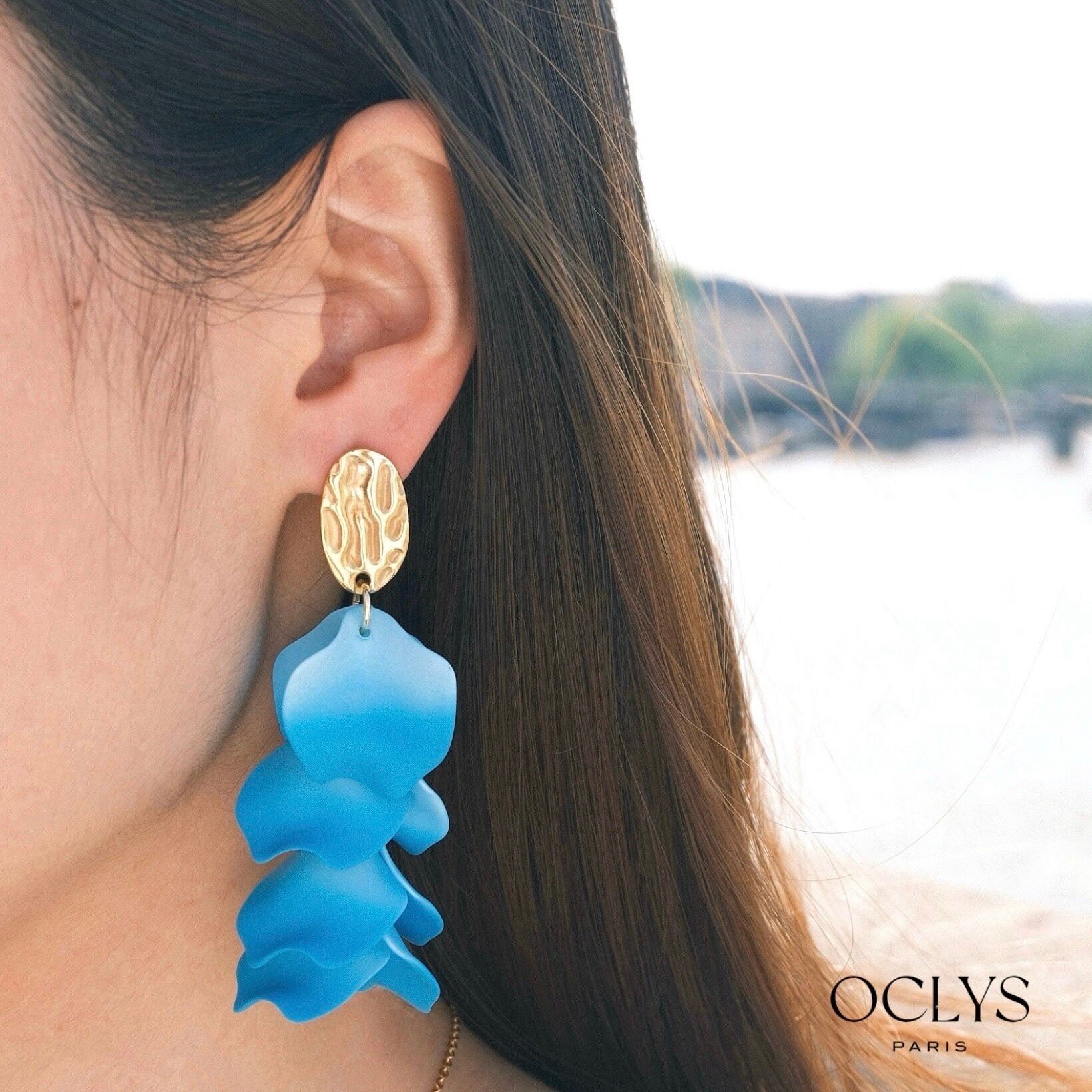 Elysa-Blumen-Ohrhänger aus Edelstahl