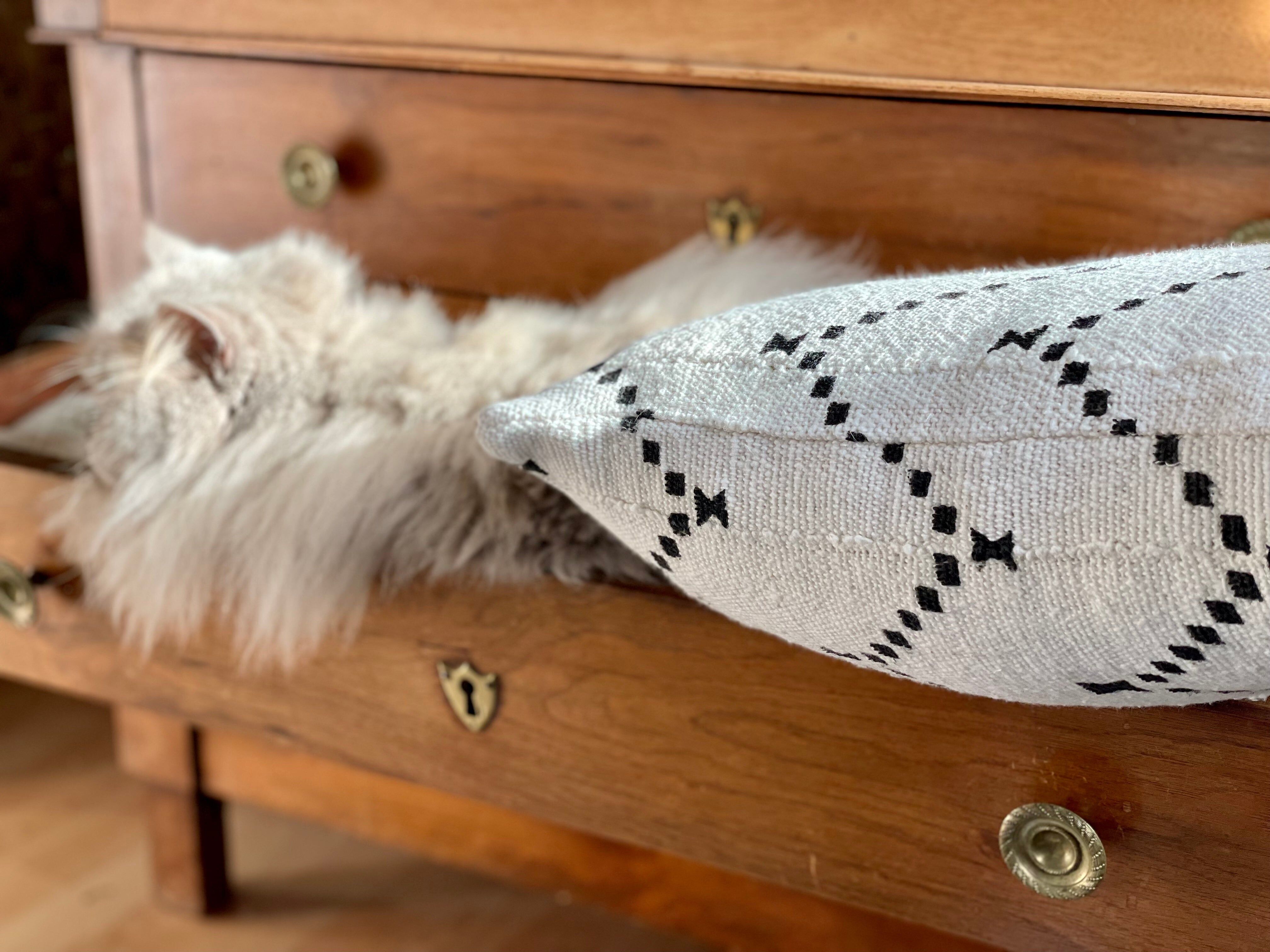 Housse de coussin éthnique - Fango Bogolan - DOTS