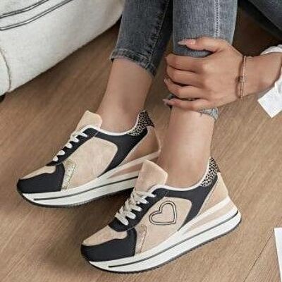 Zapatillas Deportivas con Plataforma y Dibujo Corazón Mujer