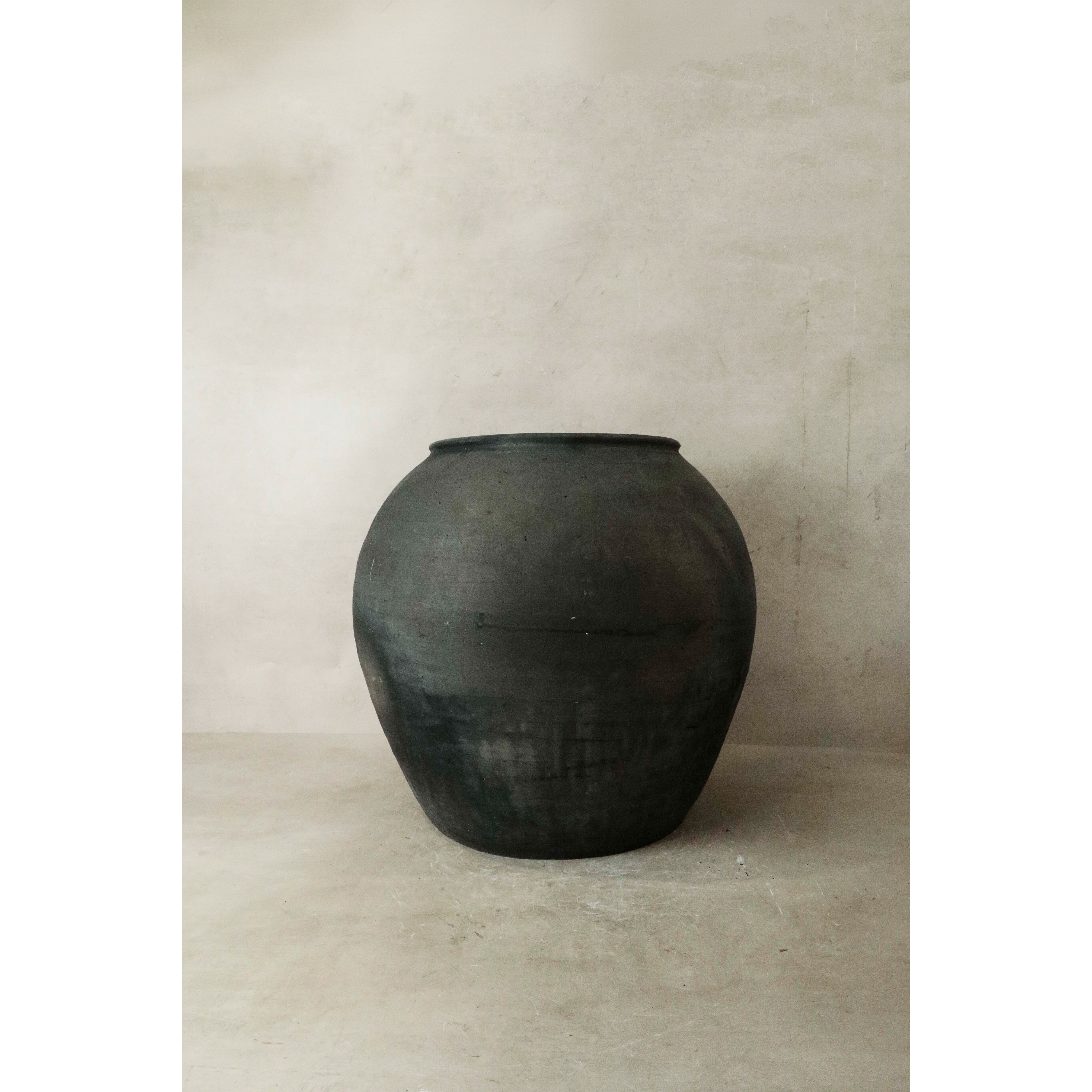 Vintage Dark Pot n° 028