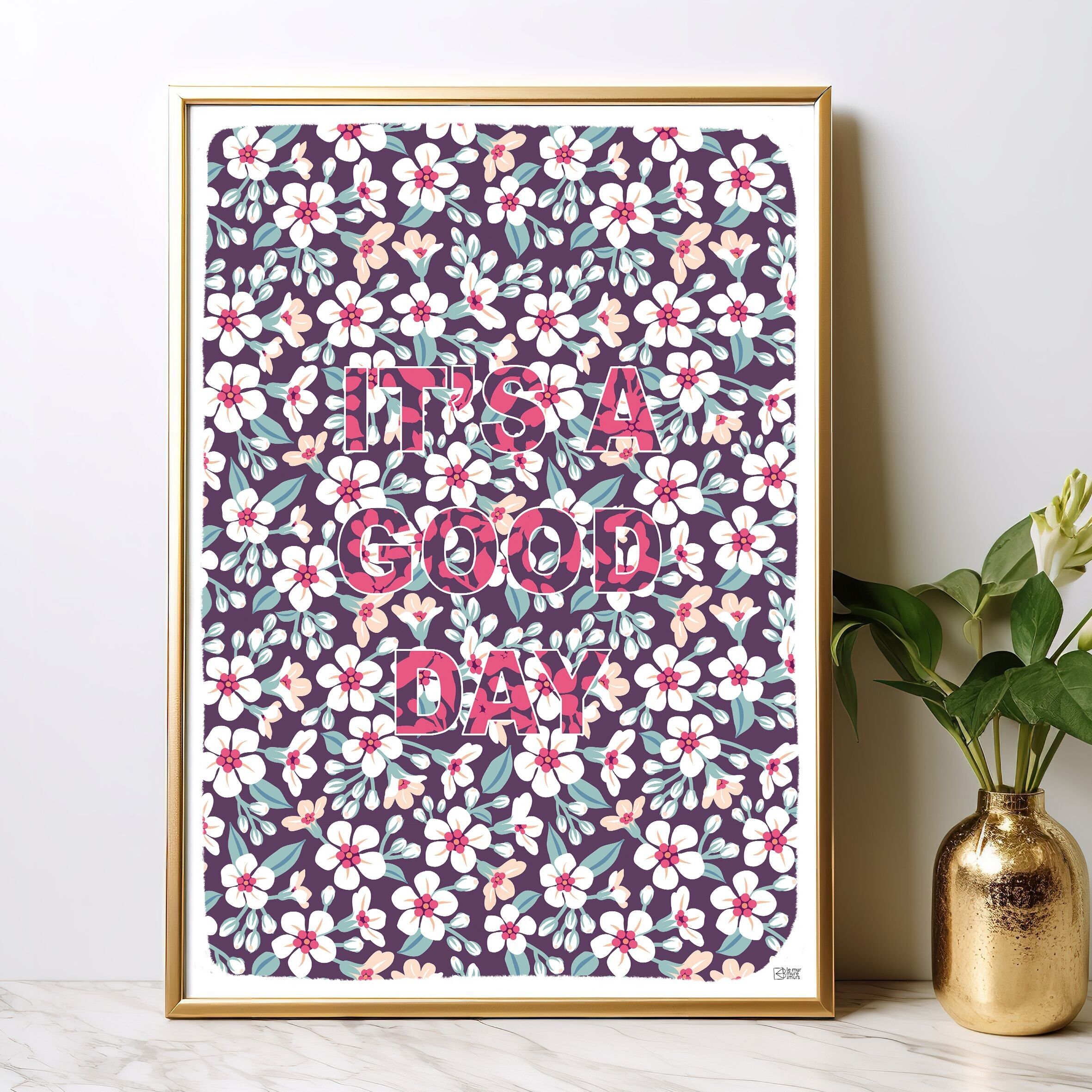 È un poster floreale per una bella giornata.107