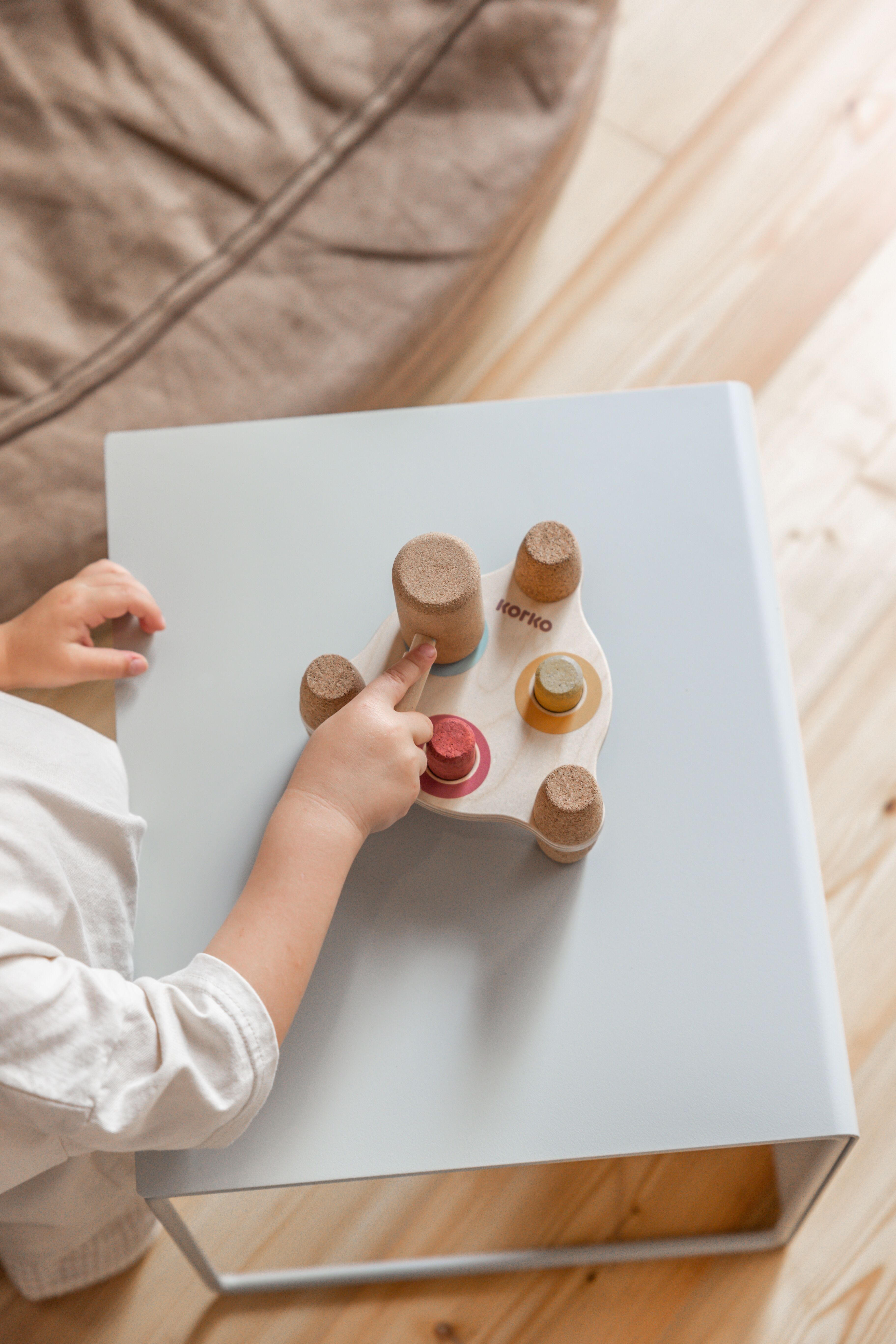 Banco de martillado de corcho reversible