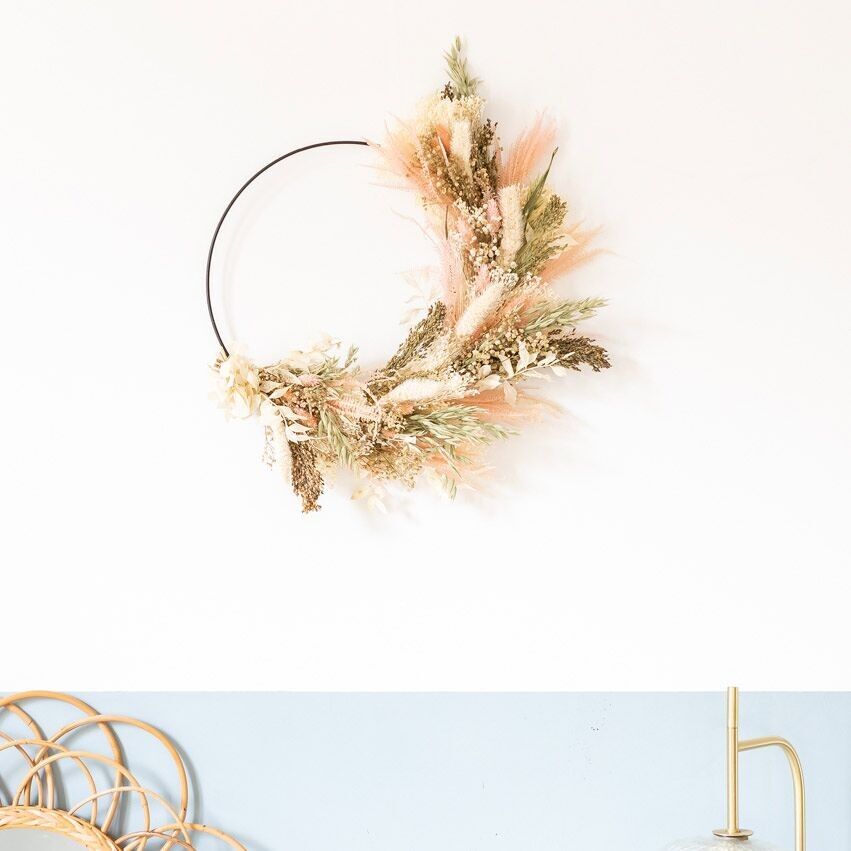 Wandkranz aus Trockenblumen HEIDI D50cm