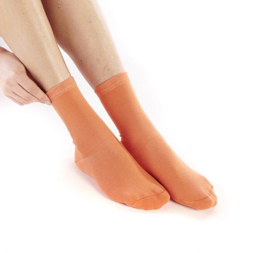 Calza media arancione in cotone organico