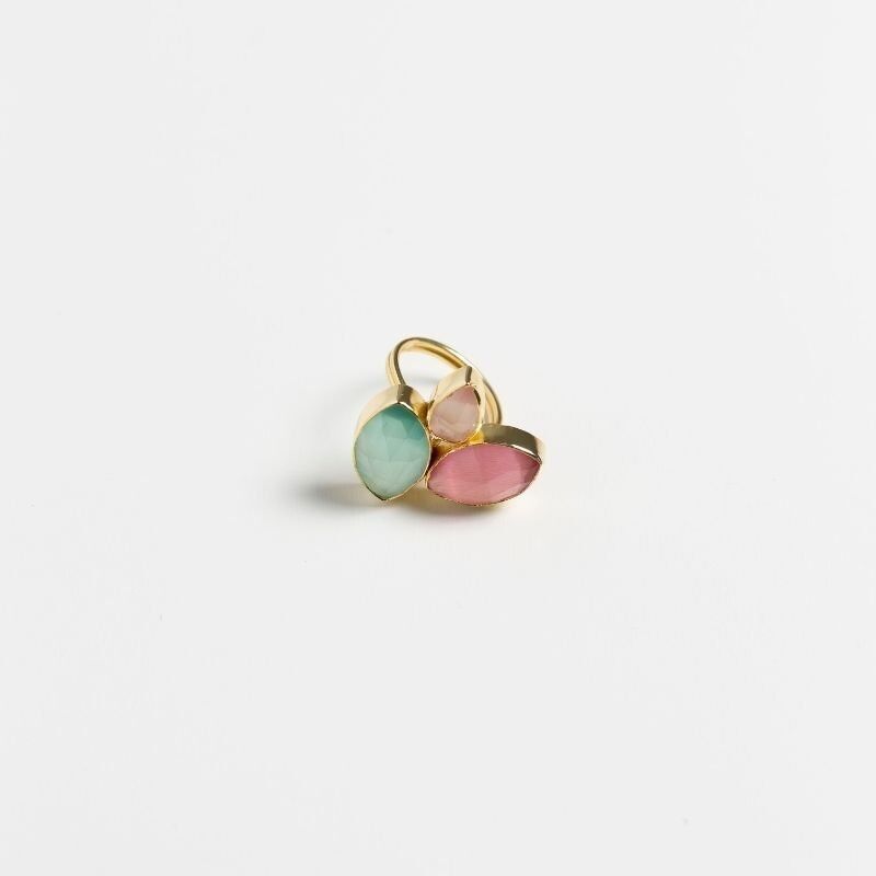 Grayas Ring aus Wassergrün und Rosen