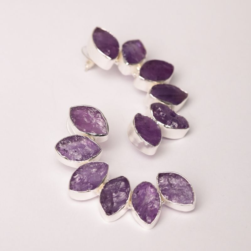 Orecchini Ed. Boreale. Ametista viola grezza in argento limitato