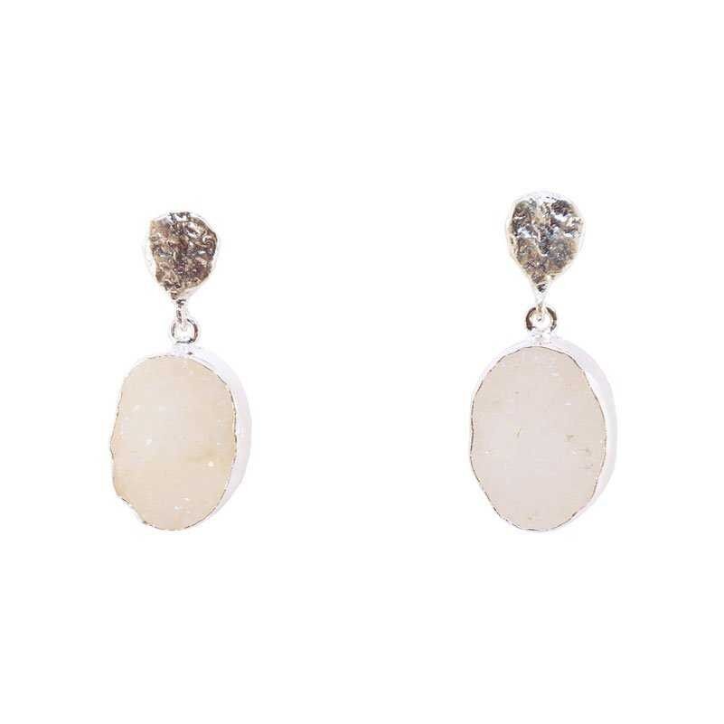 Orecchini ovali in argento bianco