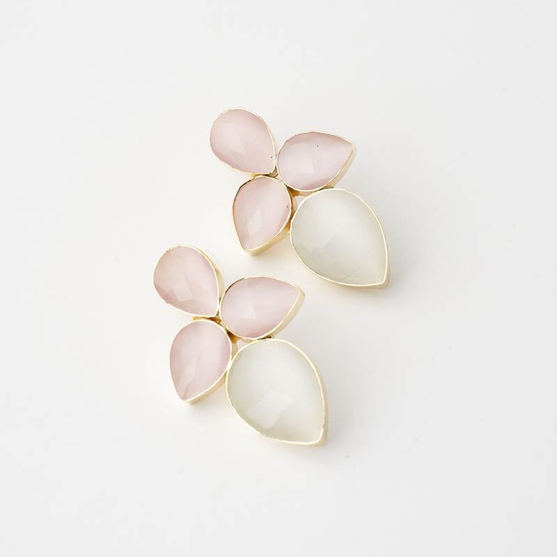 Ed. Polierte Lilien-Ohrringe. Limitiert in Hellrosa und Weiß